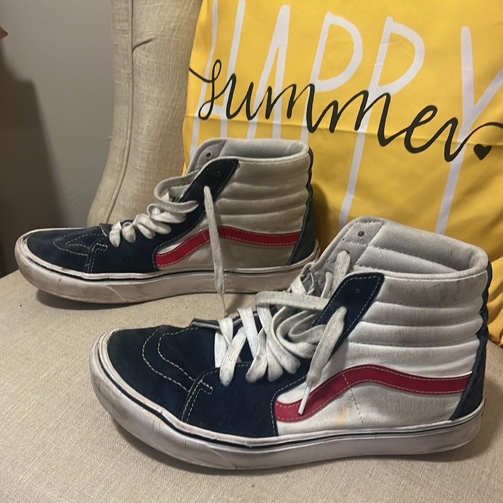 Vans. Red, White and blue - Picture 4 of 5